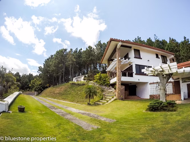 Altos del Maria - Casa de Campo - 3,915mts2 of land - 400,000