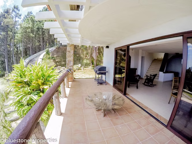 Altos del Maria - Casa de Campo - 3,915mts2 de terreno - 400,000 - Imagen 14