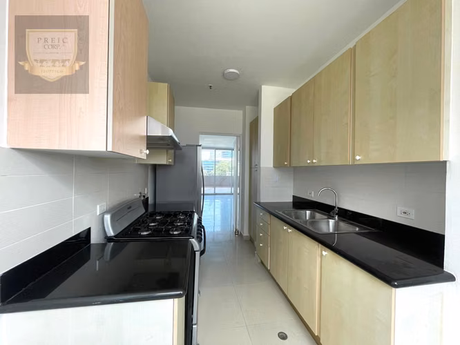 ALQUILER DE APARTAMENTO CON TERRAZA, COSTA DEL ESTE - Imagen 7