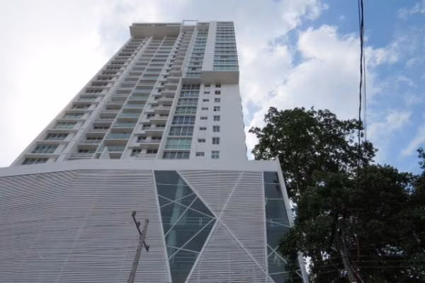 SE RENTA APARTAMENTO EN PH FORESTA TOWER - HATO PINTADO - RM