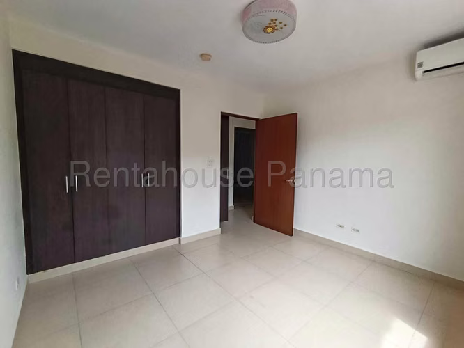 Alquiler de Casa en Panama Pacifico