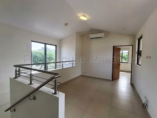 Alquiler de Casa en Panama Pacifico