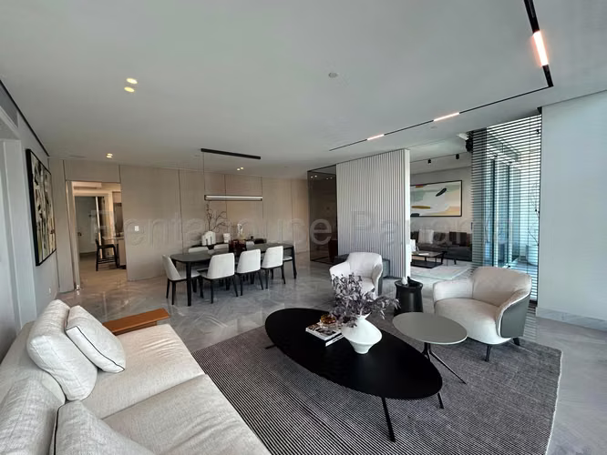 Apartment for sale in Santa Maria