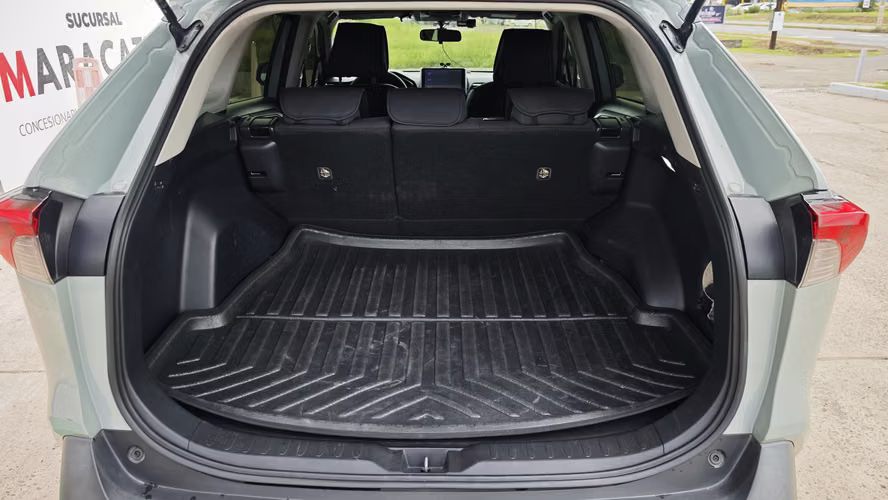 Toyota RAV4 2020 - Imagen 10