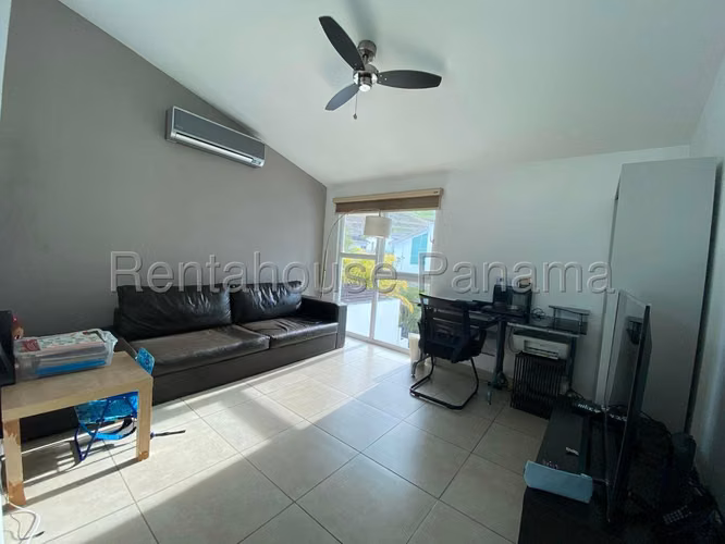 Venta de Casa en Altos de Panama - Imagen 6