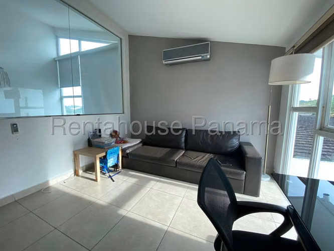 Venta de Casa en Altos de Panama - Imagen 7