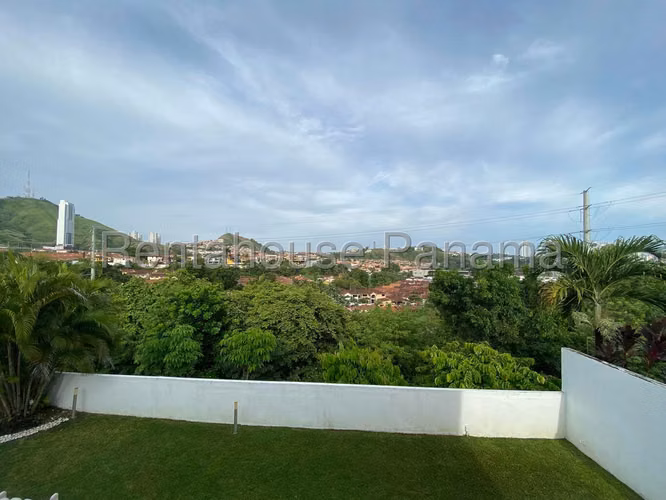 Venta de Casa en Altos de Panama - Imagen 19