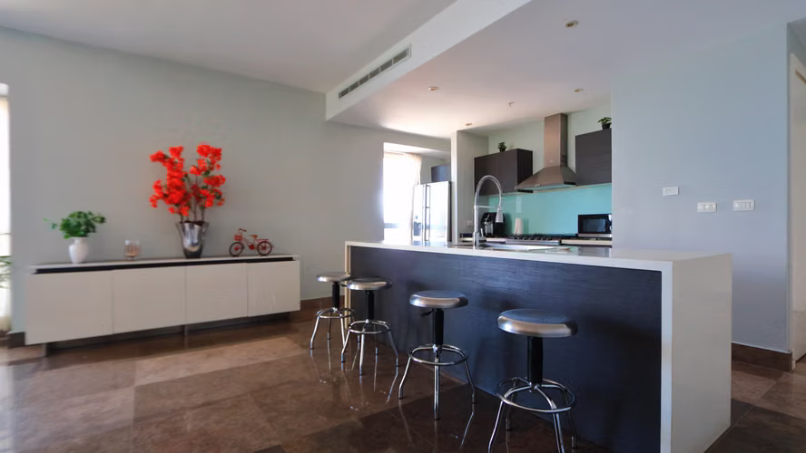 Apartamento en Alquiler - PH Yoo - Avenida Balboa - Vista al Mar