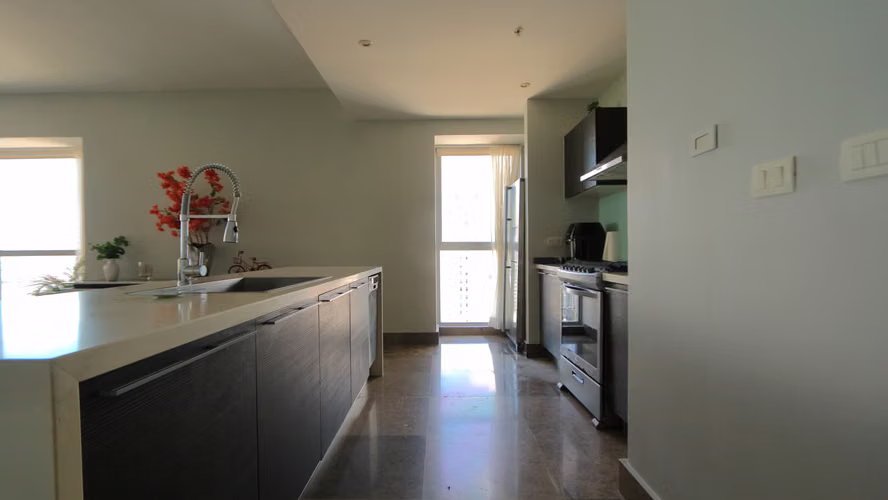Apartamento en Alquiler - PH Yoo - Avenida Balboa - Vista al Mar