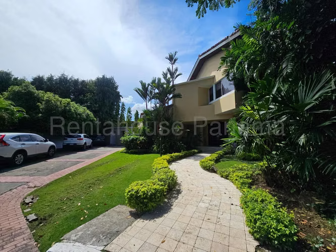 Casa En Venta En Altos Del Golf BDP - Imagen 3