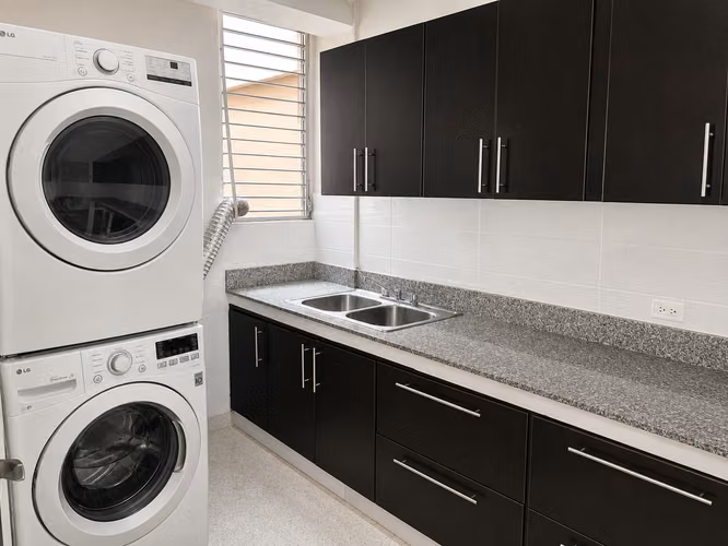 Apartamento de 2 Recamaras con Linea Blanca - Imagen 10