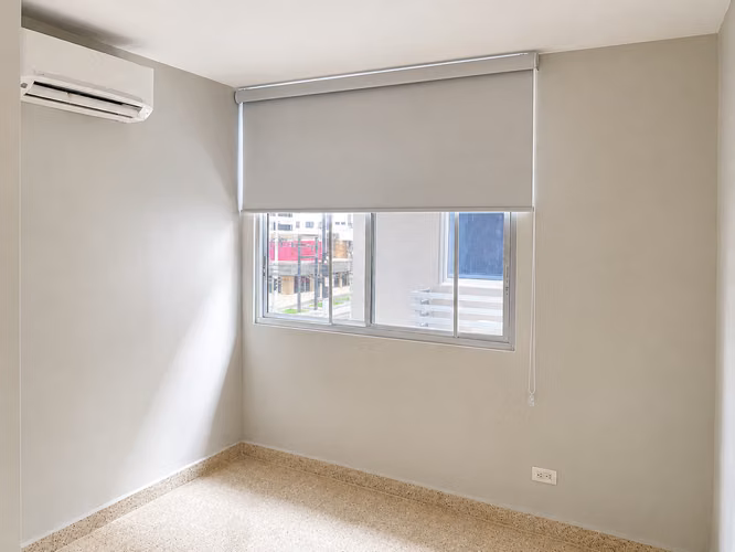 Apartamento de 2 Recamaras con Linea Blanca - Imagen 7
