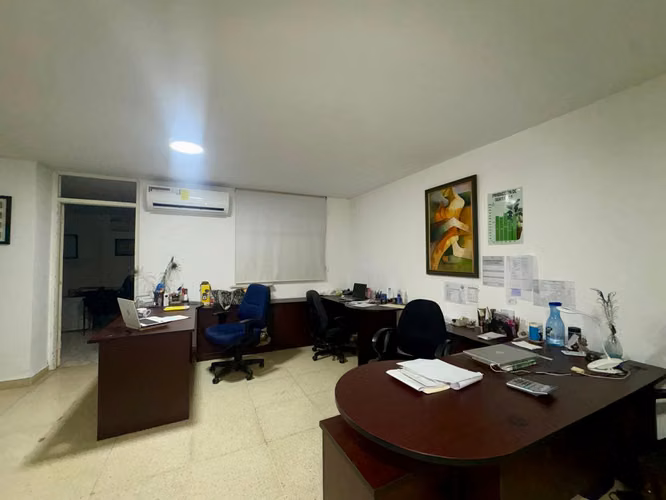 SE VENDE OFICINA EN  EL CANGREJO - Imagen 6