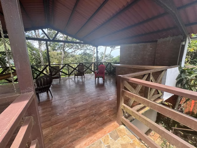 Hermosa casa de 2 plantas con piscina y rancho - Imagen 9