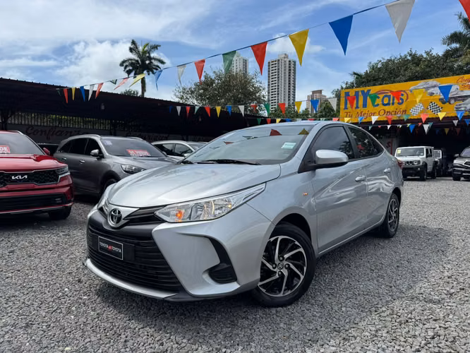 Toyota Yaris 2022 - Imagen 2