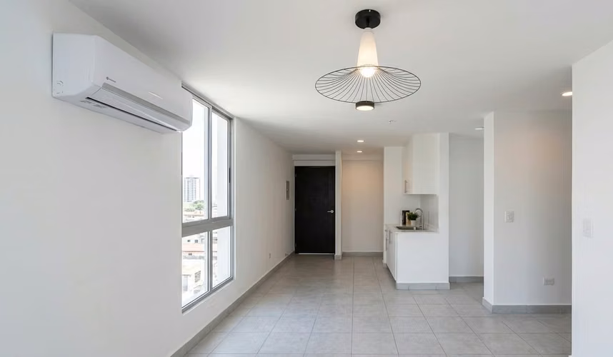 Apartamento en Via España I con excelente iluminacion y ubicacion - Imagen 3