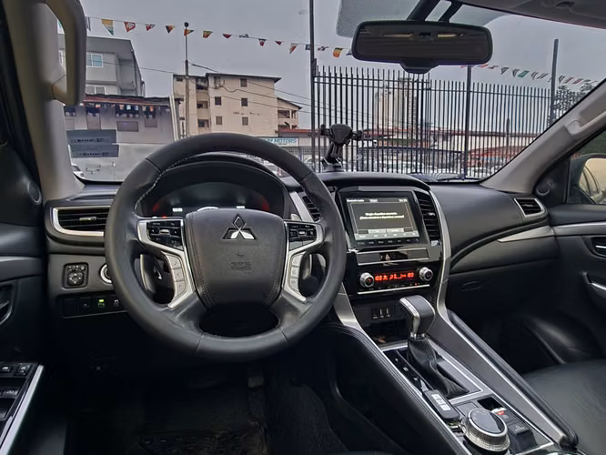 Mitsubishi Montero Sport 2022 - Imagen 13