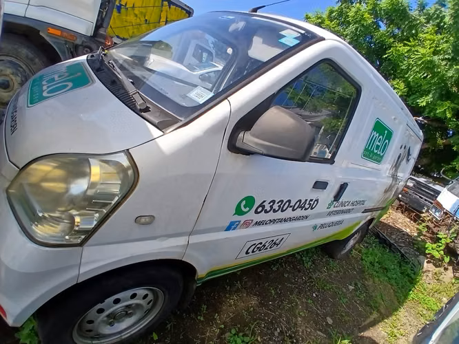 VENTA DE PANEL ISUZU  DE SEGUNDA NO OPERATIVO - Imagen 2