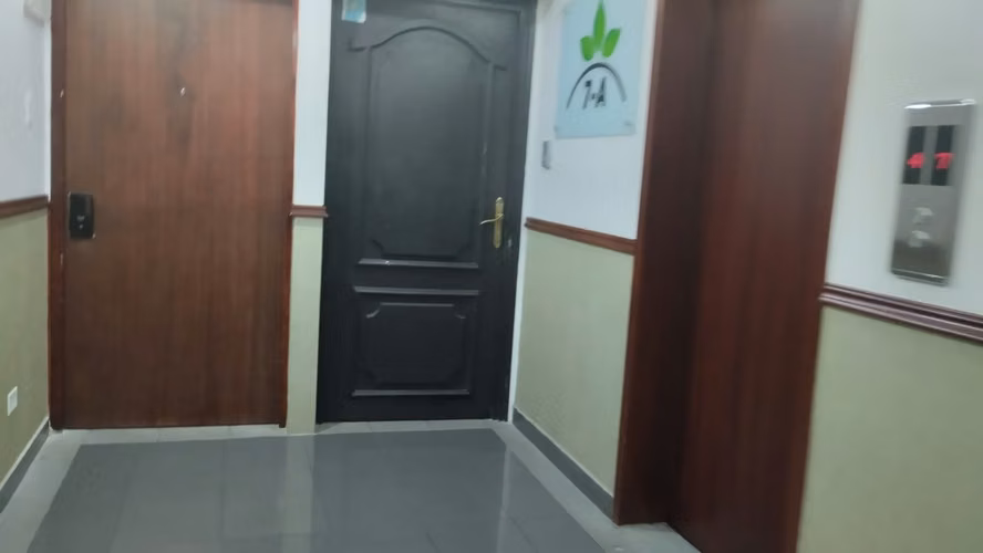 VENTA Oficina de 85m2 en Área Bancaria AMD - Imagen 9
