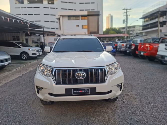 Toyota Land Cruiser Prado 2018 - Imagen 2