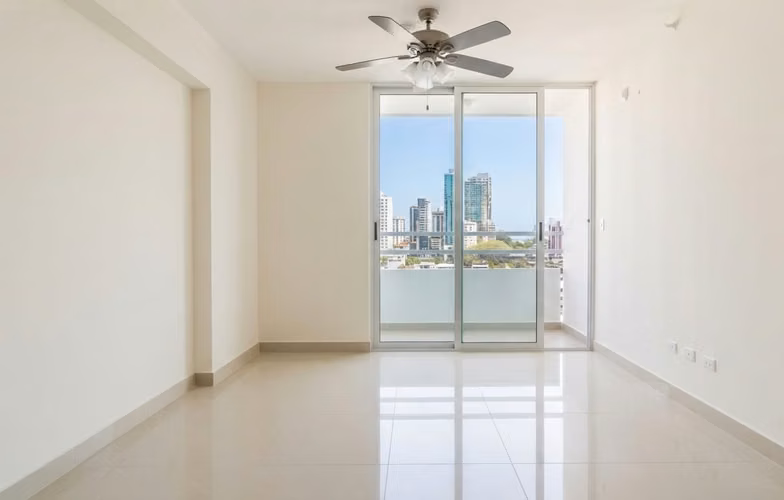 ! Apartamento Cerca de La 12 de Octubre I con balcon y ubicación privilegiada - Imagen 4