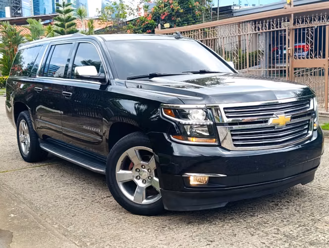 Chevrolet Suburban LT 2018