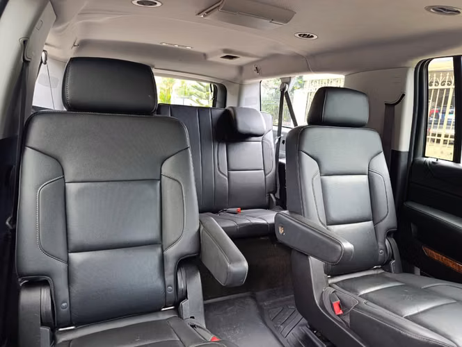 Chevrolet Suburban LT 2018