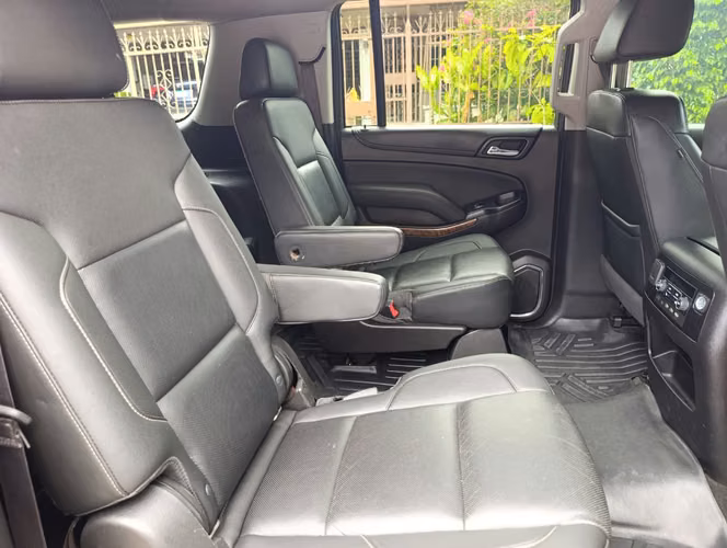 Chevrolet Suburban LT 2018