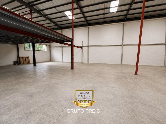 Galera en alquiler Obarrio $4,900 CC - Imagen 5