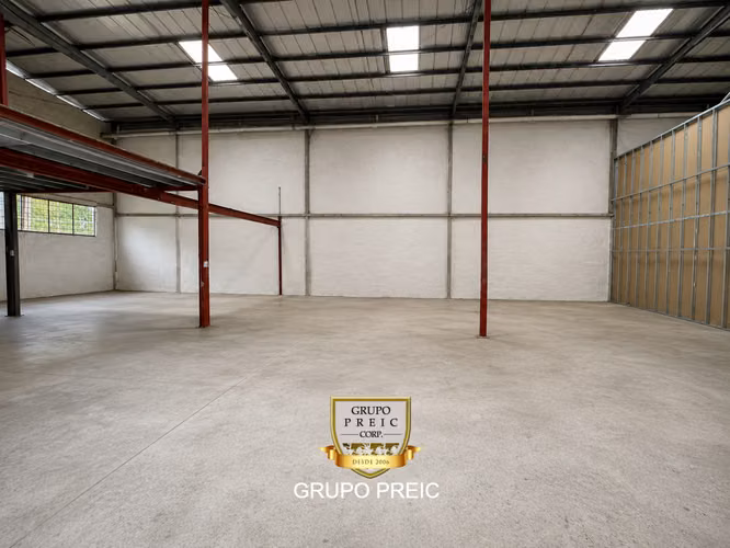 Galera en alquiler Obarrio $4,900 CC - Imagen 8