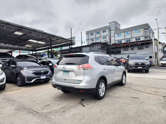 Nissan Xtrail 2016 Full Extra - Imagen 4