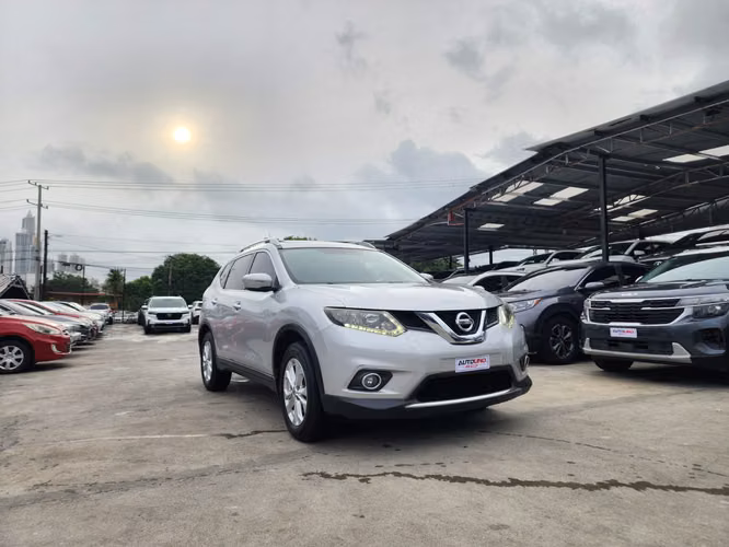 Nissan Xtrail 2016 Full Extra - Imagen 2