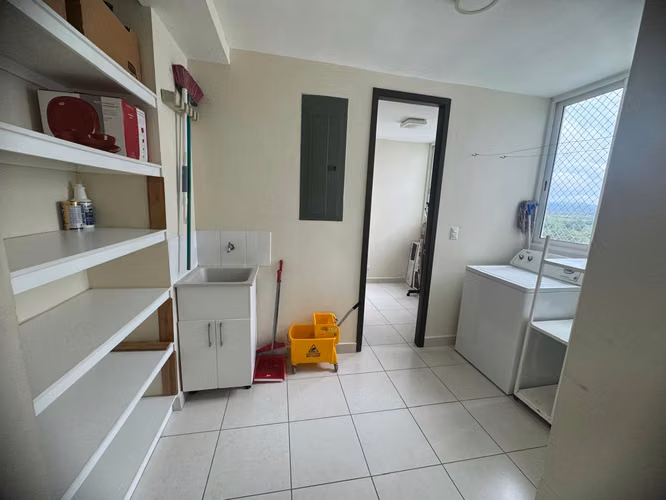 ALQUILER DE APARTAMENTO AMOBLADO EN CLAYTON - Imagen 7