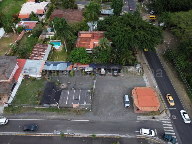 ALQUILER DE TERRENO EN VILLA ZAITA  - DE ESQUINA CALLE PRINCIPAL - Imagen 9