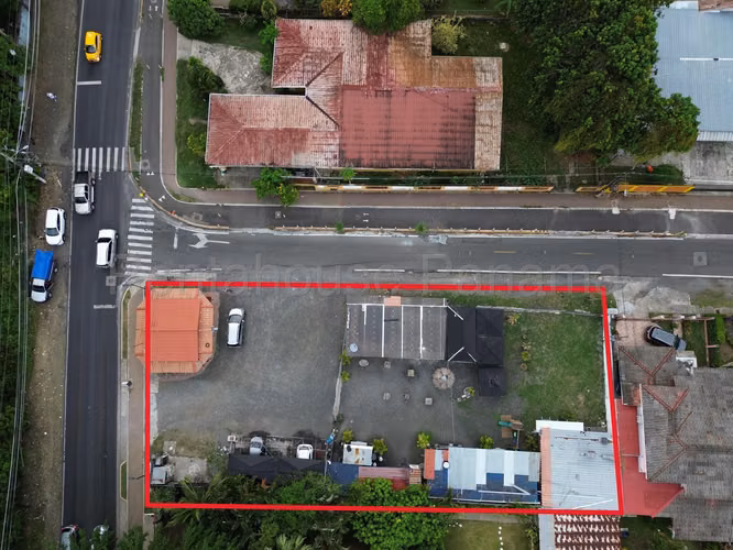 ALQUILER DE TERRENO EN VILLA ZAITA  - DE ESQUINA CALLE PRINCIPAL - Imagen 3