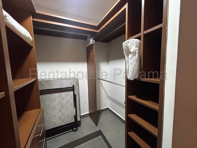 ALQUILER DE APARTAMENTO EN EMBASSY CLUB CLAYTON HQ - Imagen 13