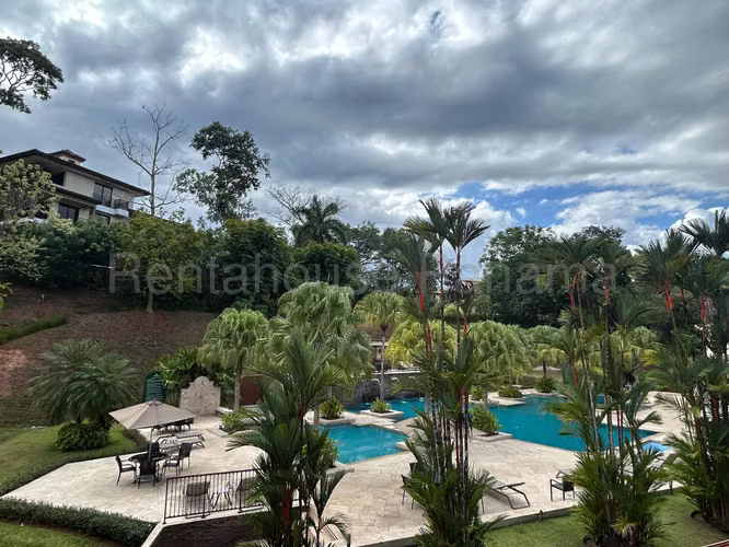 ALQUILER DE APARTAMENTO EN EMBASSY CLUB CLAYTON HQ - Imagen 4