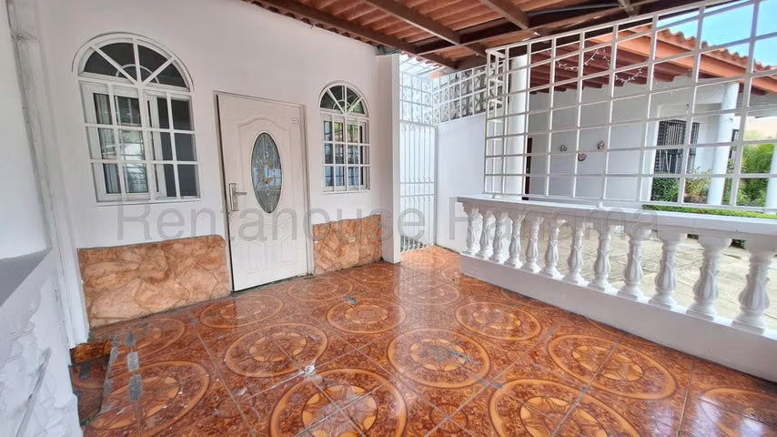 Casa en venta en Altos de Panamá YM - Imagen 2