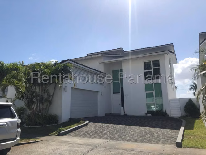 HOUSE FOR SALE IN HORIZONTE ALTOS DE PANAMA HQ