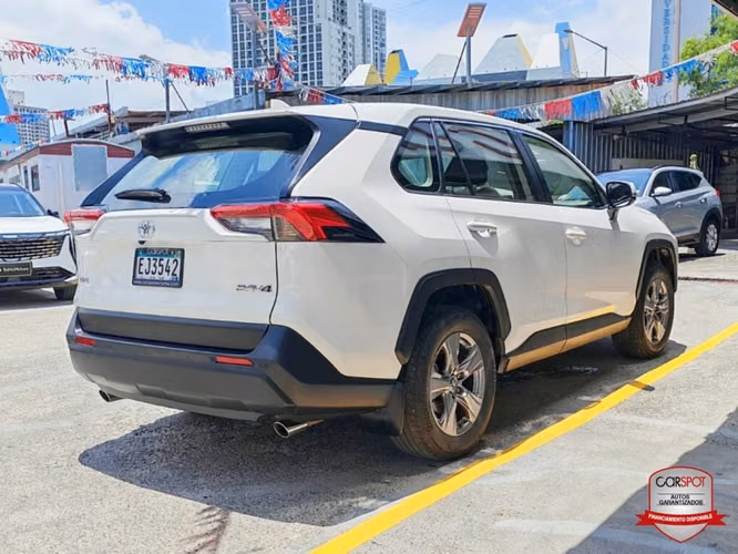 Toyota Rav4  2024 Automática EJ3542 - Imagen 4