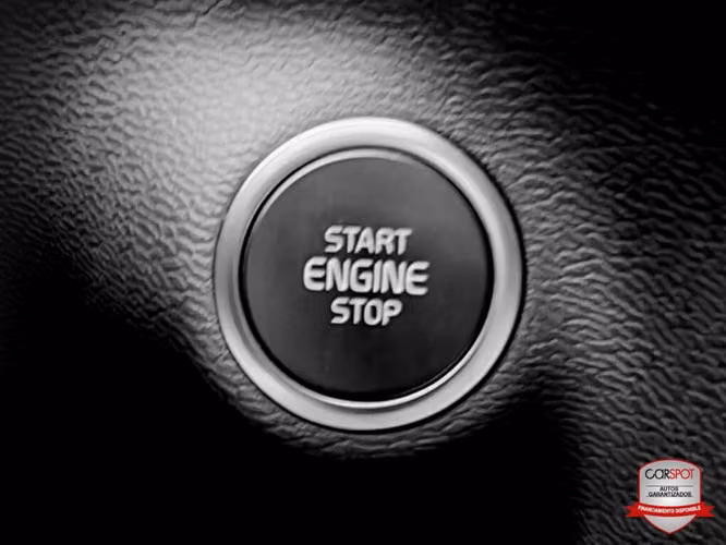 Volvo XC40 B4 2023 Automática EH3543 - Imagen 12