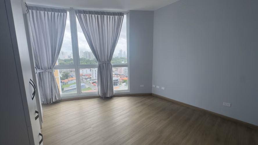 ALQUILER DE APARTAMENTO EN PH THE COSMOPOLITAN - Imagen 3
