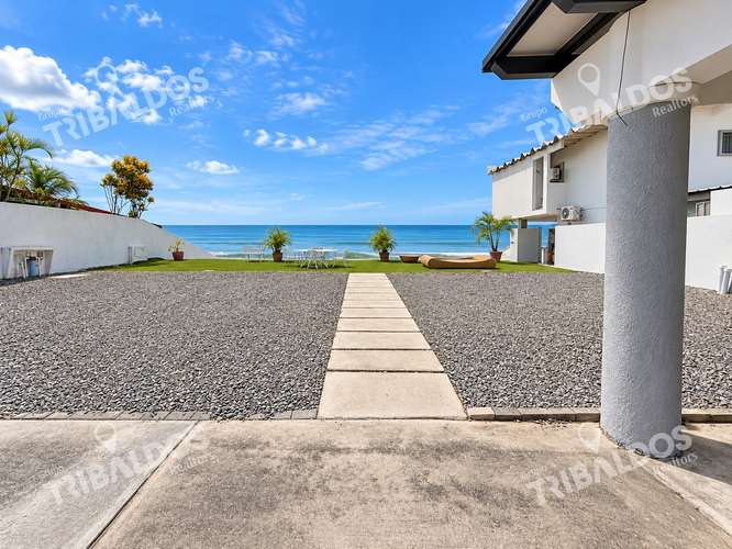 Venta de casa frente al mar en San Carlos, con acceso a la playa y 5 recámaras - Imagen 12