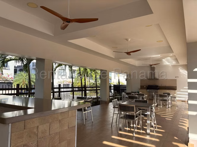 Alquiler de Apartamento Amoblado en Panama Pacifico Ph River Valley EC
