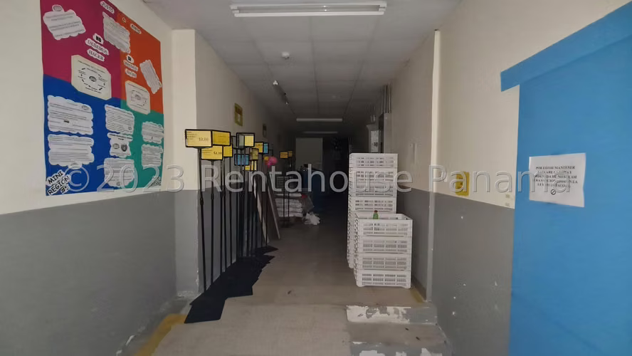 Alquiler de Local en 12 de Octubre Local Comercial KC - Imagen 12