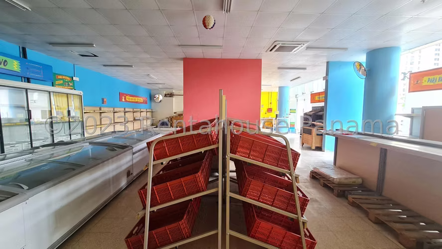 Alquiler de Local en 12 de Octubre Local Comercial KC - Imagen 10