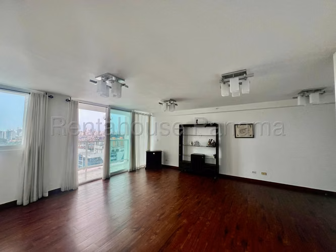 MB27-822 Alquiler de Apartamento en Condado del Rey Ph Kings Park Solo Cliente Directo
