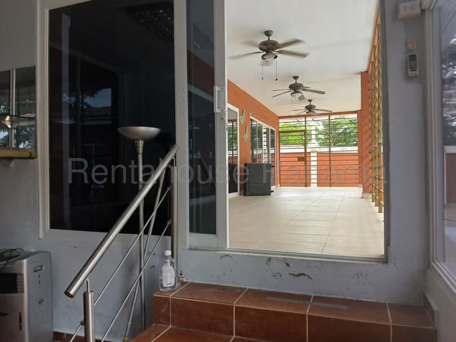 Vendo Casa en Punta Chame OF26-1320 - Imagen 8