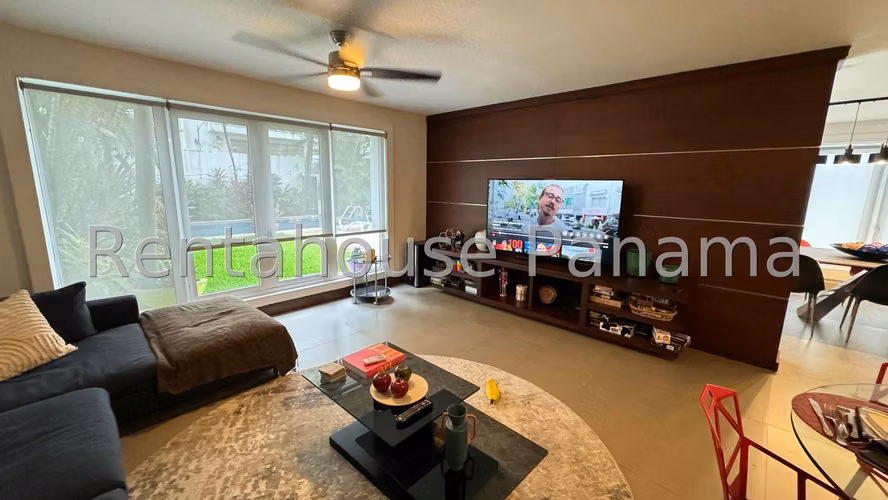 Venta de Casa en Obarrio Casa Obarrio 330.41 Mts PD - Imagen 4