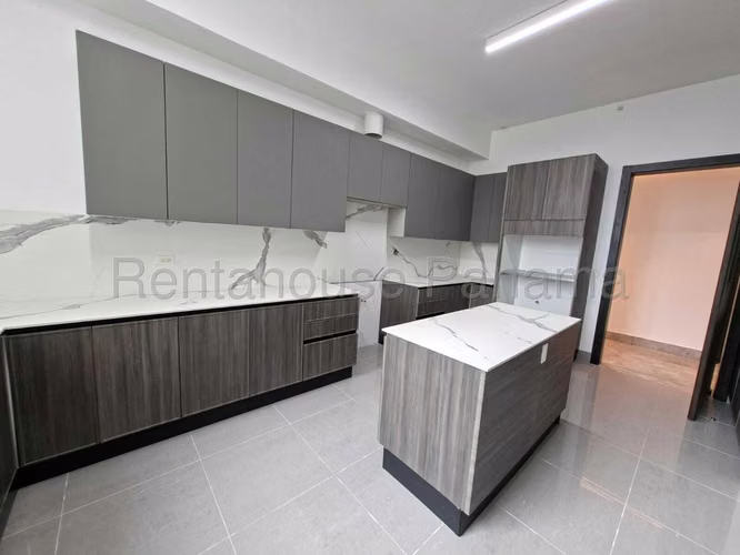 RR VENTA DE APARTAMENTO EN PAITILLA PH SEA POINT